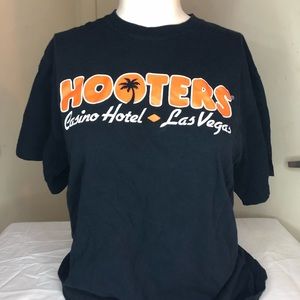 Hooters Las Vegas souvenir T-shirt